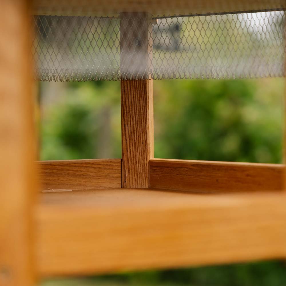 Foderhus med nät, rött tak, Ø: 54 cm