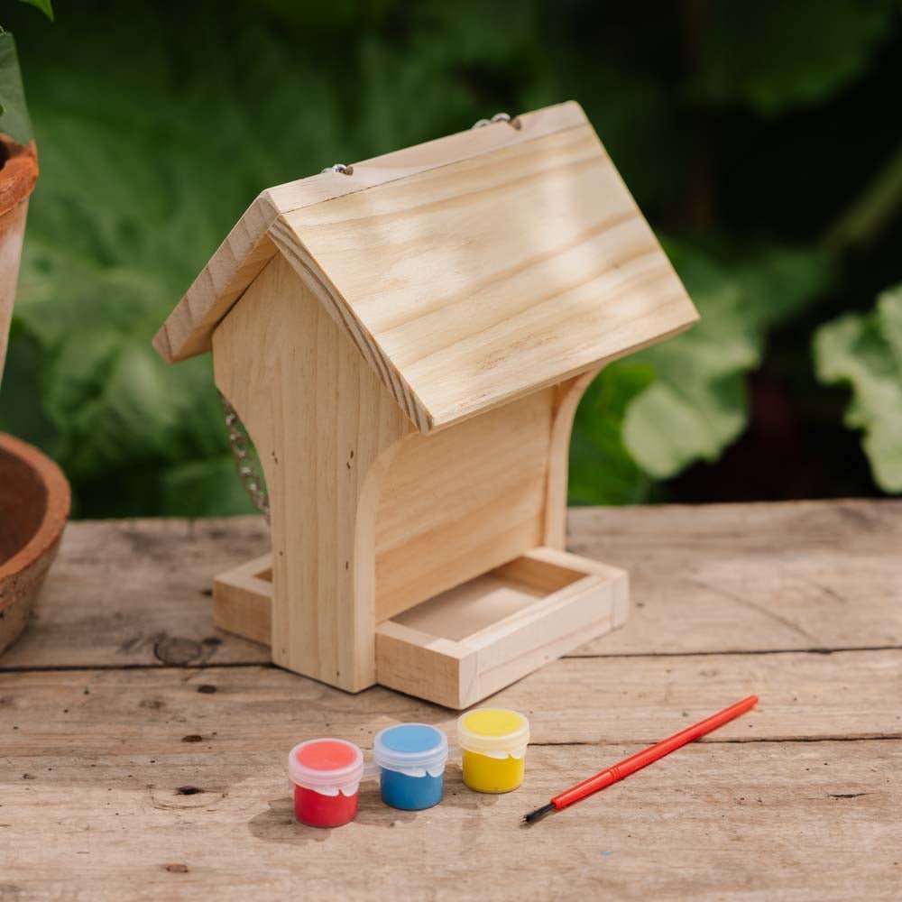 Gör det själv fågelbord med färg