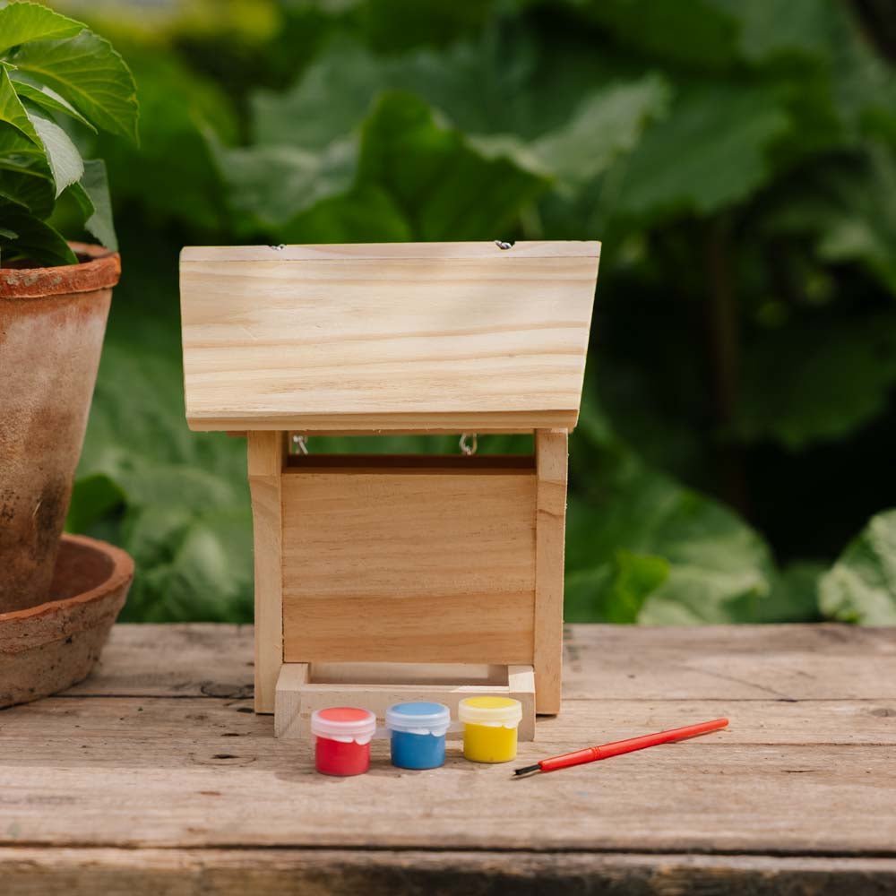 Gør‒det‒selv‒fuglebord med maling