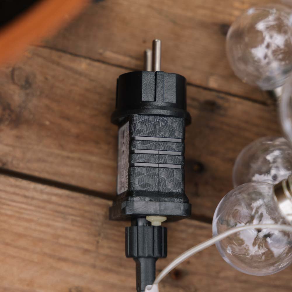 Stor lyskæde med 50 pærer og farveskift