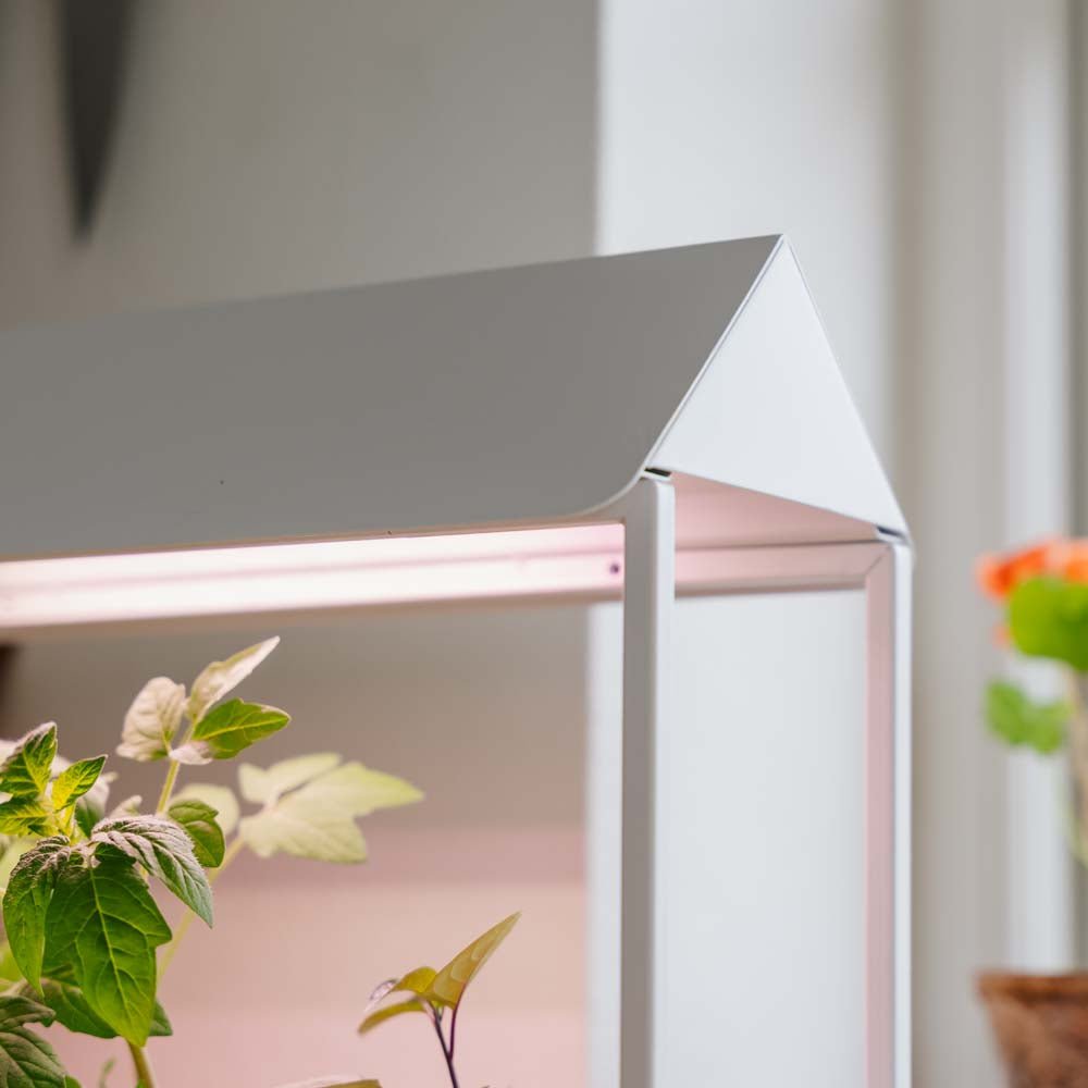 Vækstlys, hvid, L: 17.5 cm B: 42.4 cm H: 36.5 cm