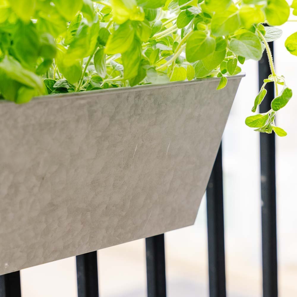 Zink balkonglåda, L: 40 cm B: 16 cm H: 16 cm