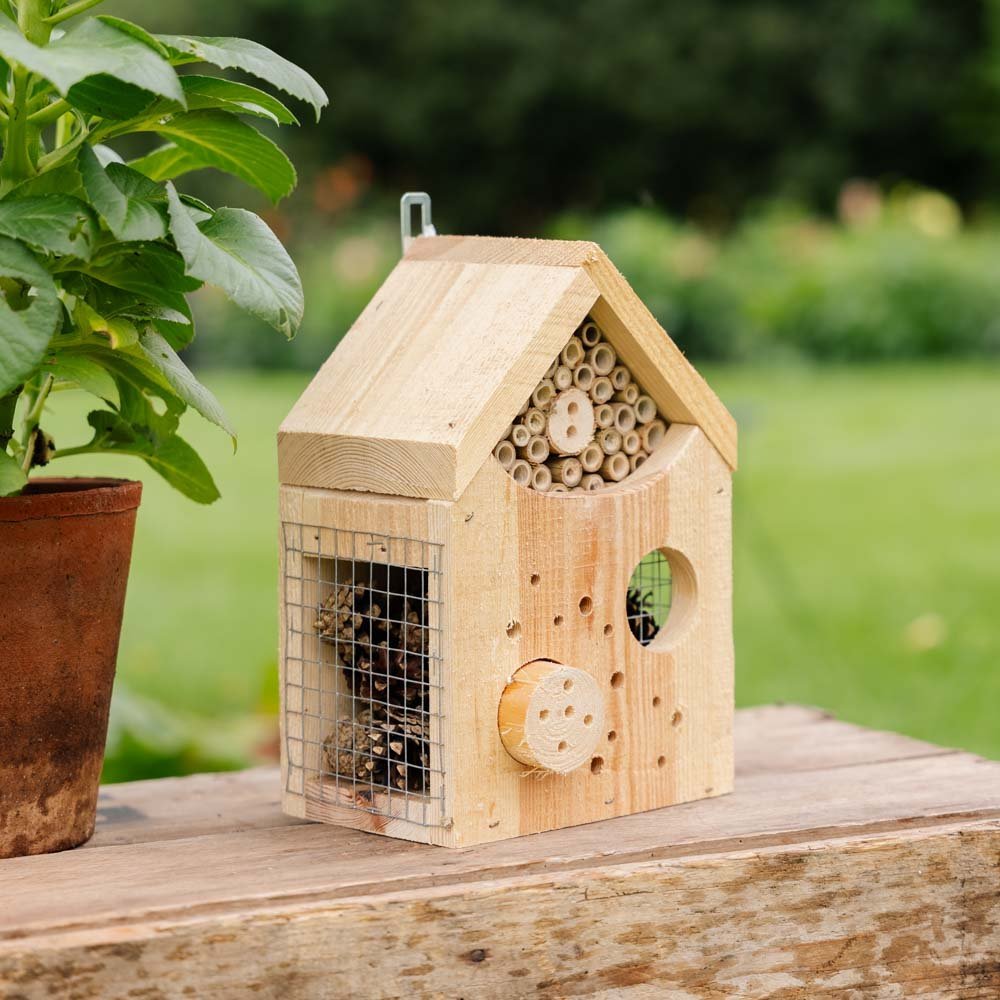 Insektshotell, natur, L: 15 cm B: 18 cm H: 28 cm